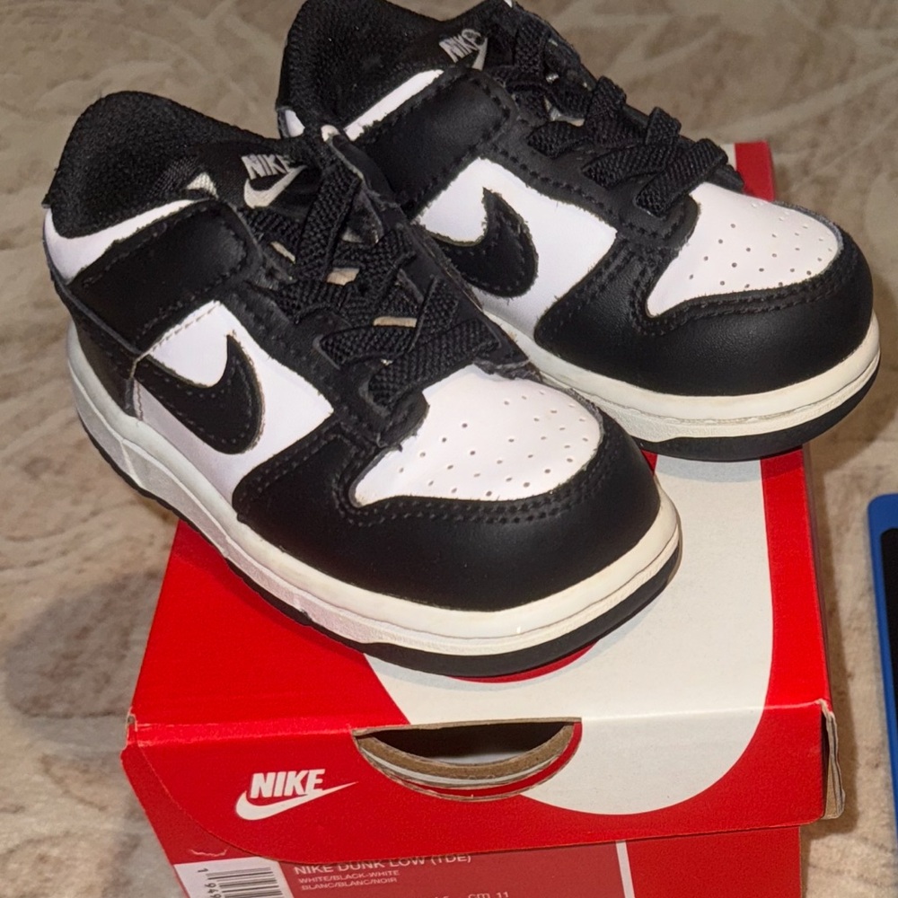 Nike Kids Black and White Low-Top Sneakers